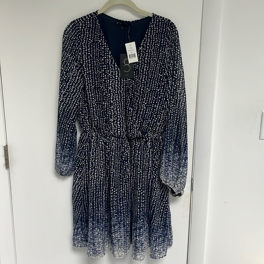 Gibson Size Small Dress. New with tags.